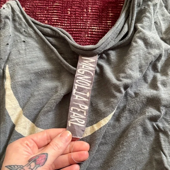 Magnolia Pearl fairy tee - Picture 3 of 3